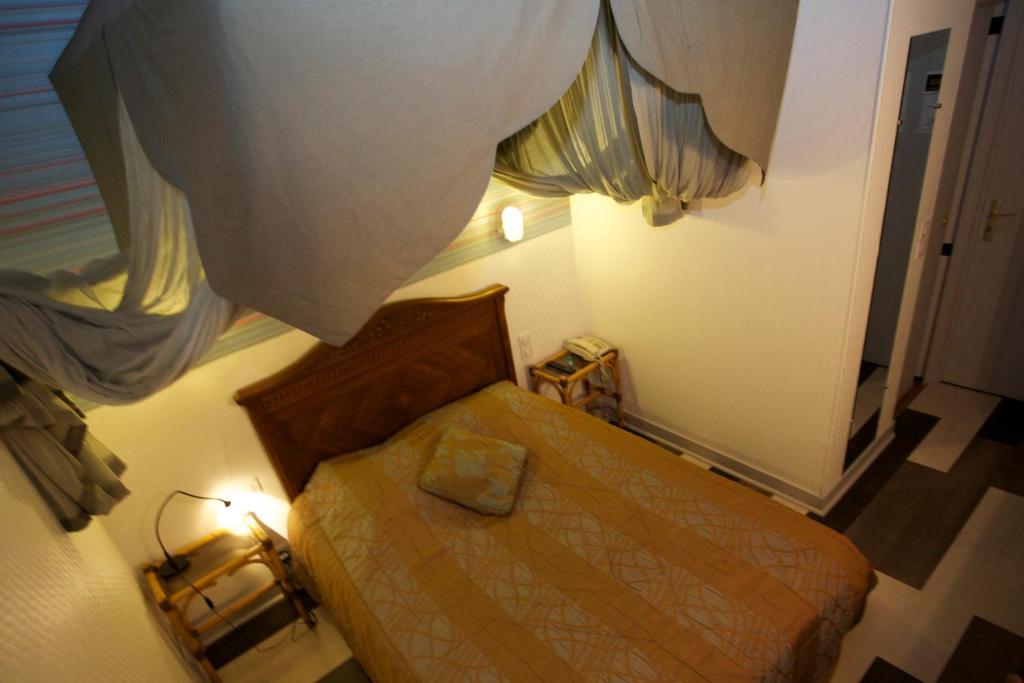 אורליאן Hotel Archange חדר תמונה